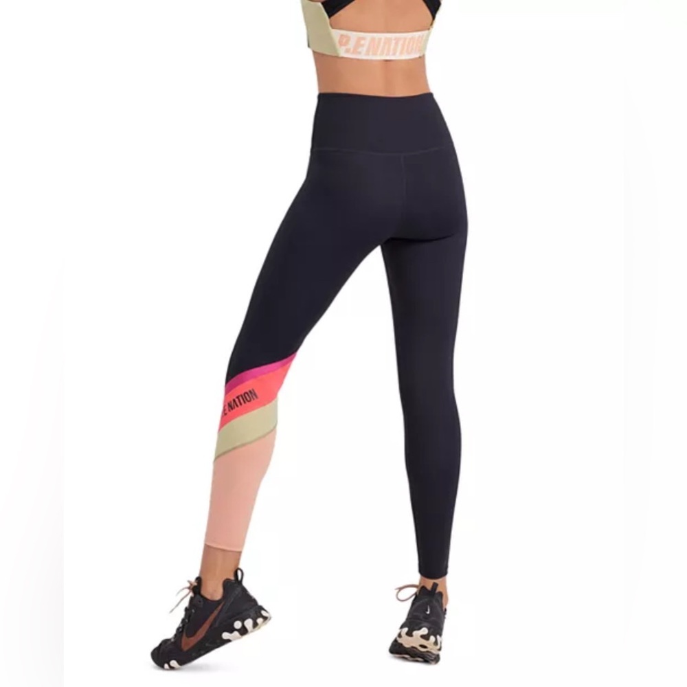 P.E Nation Women's Box Out Leggings Size Large - Picture 2 of 9